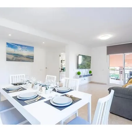 Villa Mora 2 Pool Oasis *